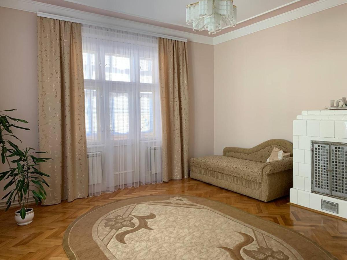 Apartment простора поряд чну *