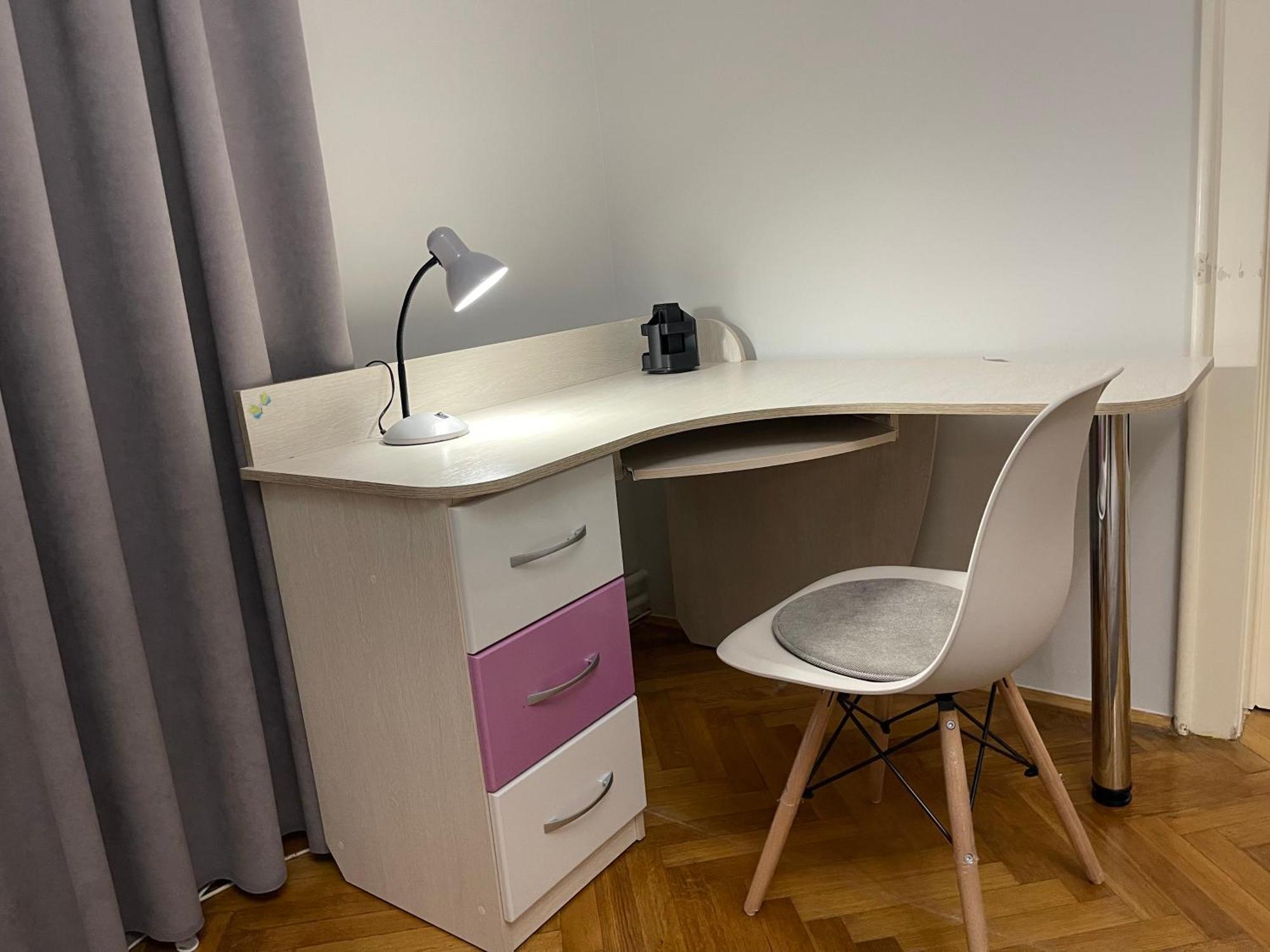 Apartment простора поряд чну Chernivtsi